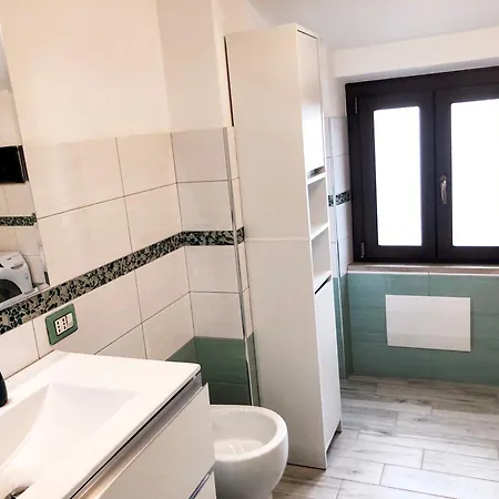 Guest house Algherolux -free Secure Gated Parking For Cars And Motorbikes *