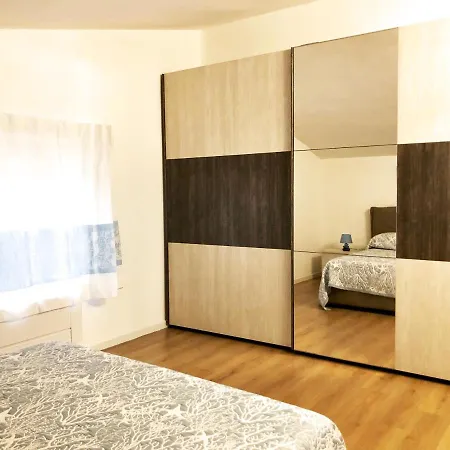 Algherolux -free Secure Gated Parking For Cars And Motorbikes Affittacamere