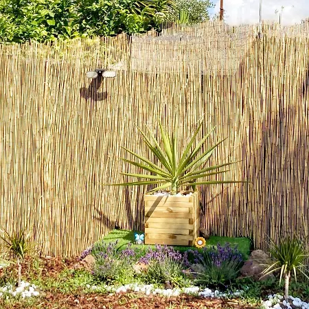 Casa de hóspedes Algherolux -free Secure Gated Parking For Cars And Motorbikes Alghero